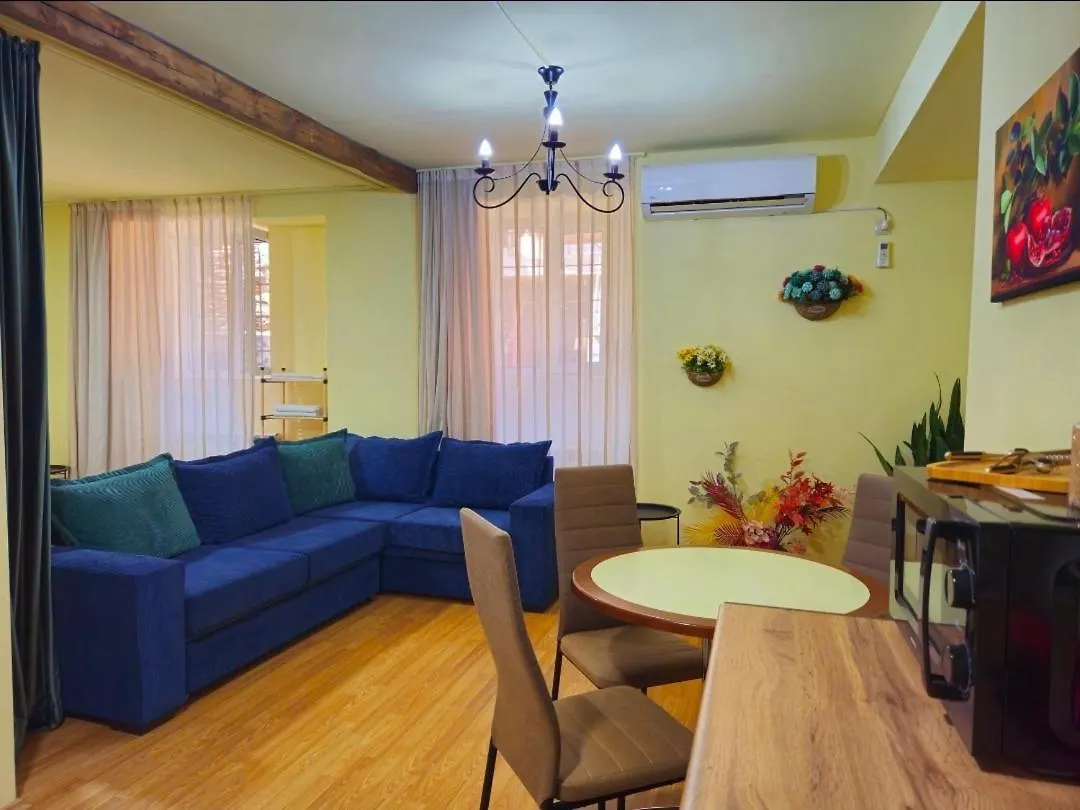 Apartment In The Old District تبليسي